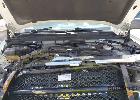 2014 Chevrolet Silverado 1Lt/2Lt z USA, uszkodzony, nr VIN 3GCUKREC6EG1650